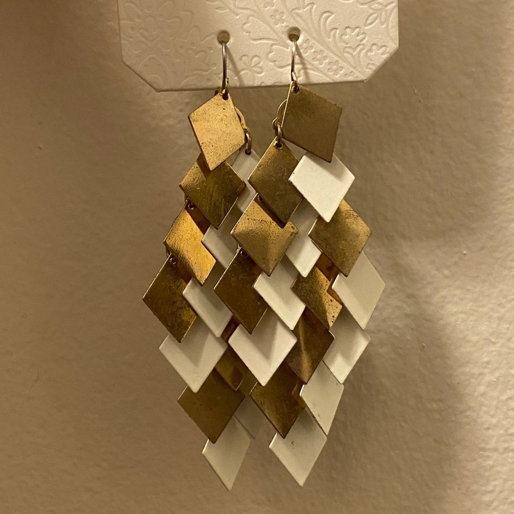 Earring Lot - Picture 8 of 11